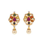 22KT Studs Style Traditional Gold Earrings