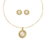 Manya Pearl Pendant Set