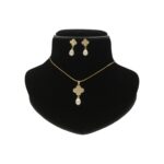 Myra Pearl Pendant Set