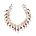 Hadil Gold Necklace