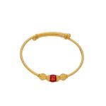 Aamukta malya Gold Bracelet