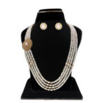 Delight 4 Strings Button Pearl Necklace