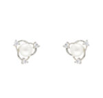 Timeless Pearls Earrings
