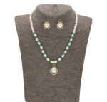 Love's Whisper Pearl Set