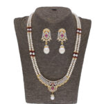 SpectacularPearl Necklace