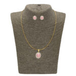 Tripti Pendant Set with Chain