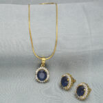 Raveena Pendant Set with Chain