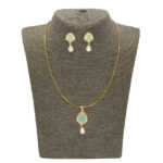 Udyati Pendant Set with Chain