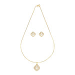 Falguni Pendant Set with Chain