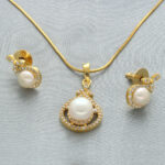 Chantrea Pendant Set with Chain