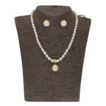Single String Fashionable Pearl Set
