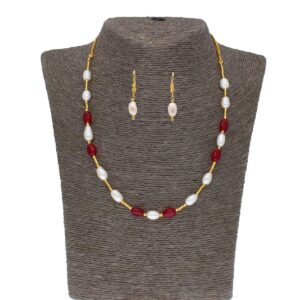 Baani Pearl Set