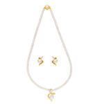 Aabha Pearl Pendant Set