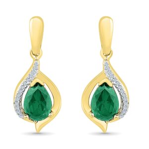 Lovely Emerald Ear Hangings