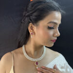 Falak 2 Lines Pearl Necklace