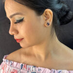 Queeni 925 Silver Earrings