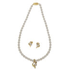 Abha Pearl Pendant Set