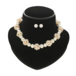 Zarna 1 Line Pearl Necklaces