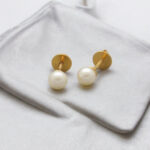 22KT Isha Gold Earrings