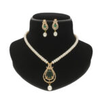 Marvel Pearl Necklace Set