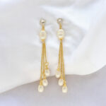 Dheera Pearl Earrings