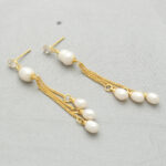 Dheera Pearl Earrings
