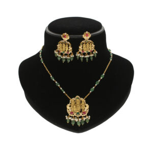 Parakasha Pendent Set