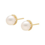 Timeless Pearl Earrings