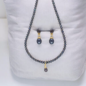 Timeless Pearl Set