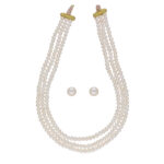Camunda 3 Lines Pearl Necklaces