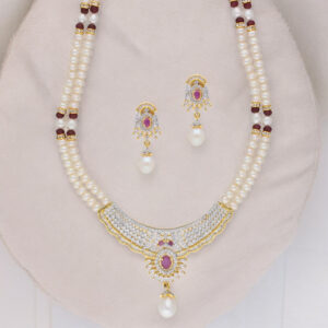 SpectacularPearl Necklace