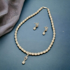 Lustrous Pearl Set