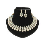 Shimmering 3 line Pearl Necklace Set