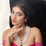 Classic White Round 5 Lines Pearl Necklace