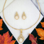 Chantrea Pendant Set with Chain