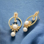 Kashika Pearl Earrings