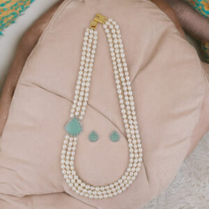 Jabala 3 Lines Pearl Set