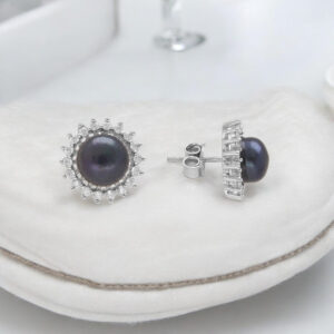 Turvi Stud 925 Silver Earrings