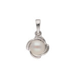 92.5 Sterling Silver Riya Designer Pearl Pendant