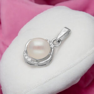 92.5 Sterling Silver Jagrati Light Weight Pearl Pendant