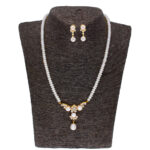 Sanjitha Pearl Set