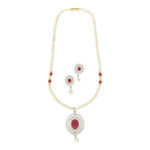 Darsh Pearl Necklace Set