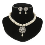 Dazzling Divinity Pearl Necklace Set