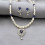 Nivid Pearl Necklace Set