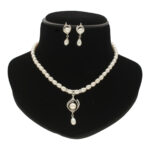 Haima Pearl Necklace Set