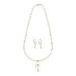 Uma Pearl Necklace Set