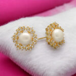 Jyvai Pearl Earrings