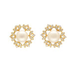 Jyvai Pearl Earrings
