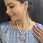 Ehan Pearl Necklace Set