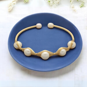 Fena Pearl Bracelet